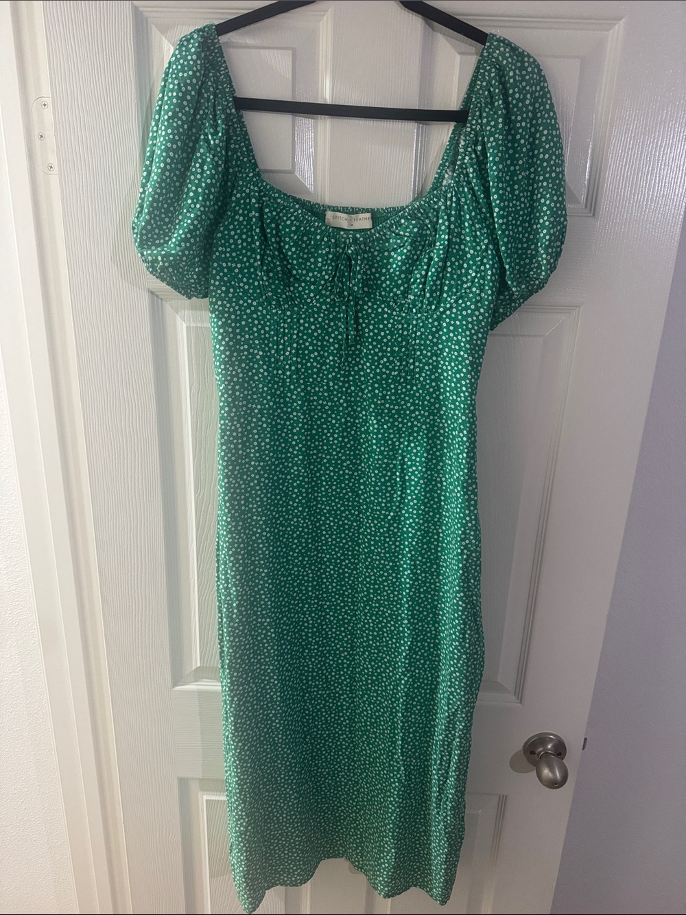 Green Puff-Sleeve Midi Dress
